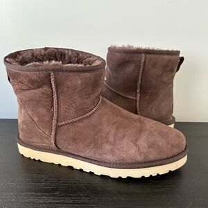 Men’s Ugg Classic Mini Pull On Boots